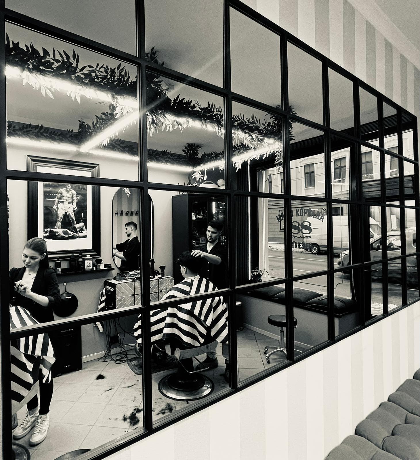 Akmeņu 16 Barbershop interior